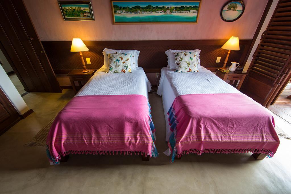 Casa Vermelha Guest House Ilhabela Eksteriør bilde