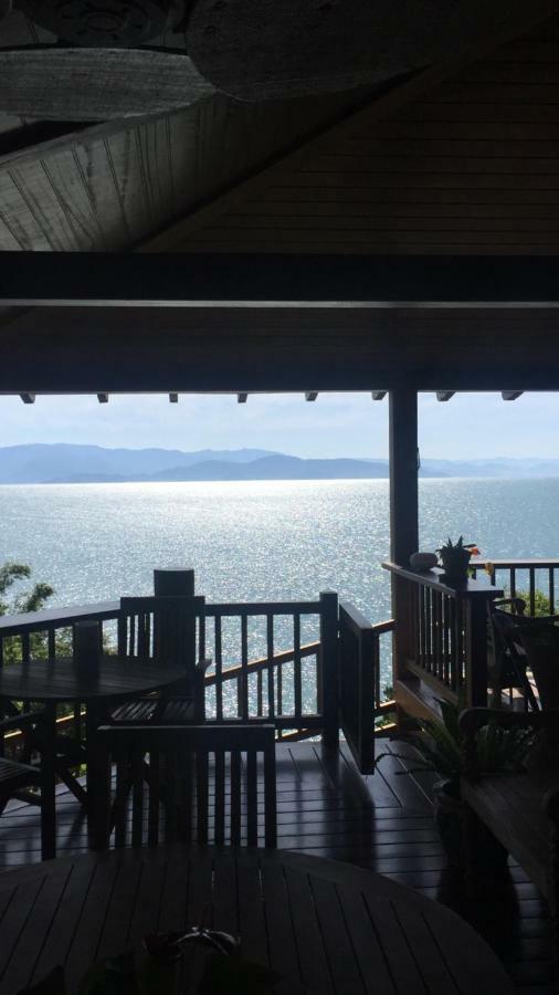 Casa Vermelha Guest House Ilhabela Eksteriør bilde